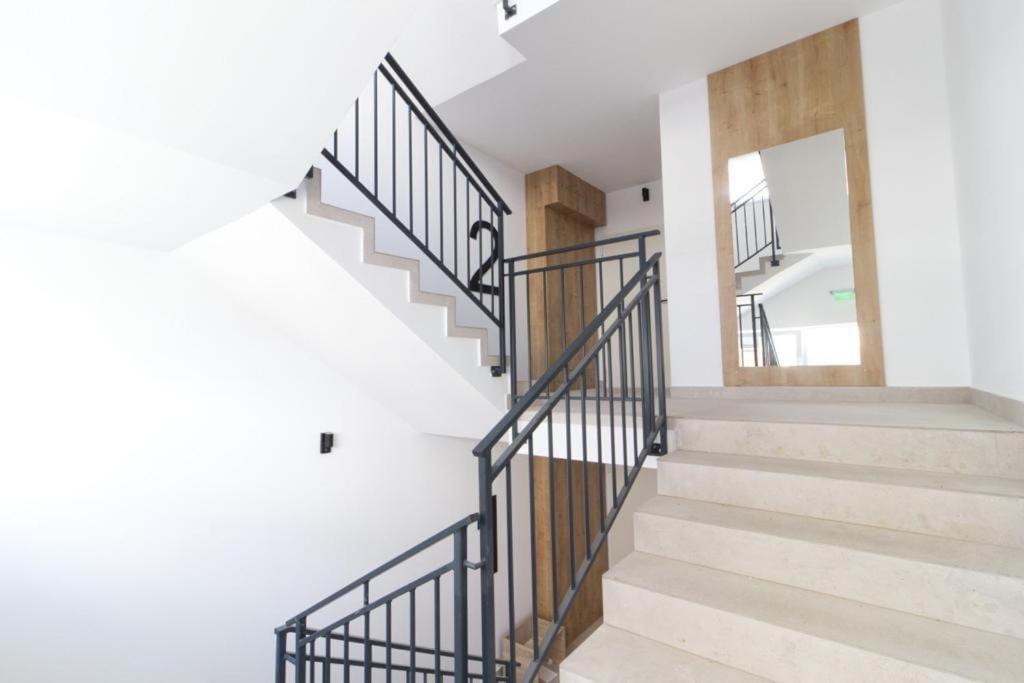 Apartamento Deea H24 Rîşnov Exterior foto