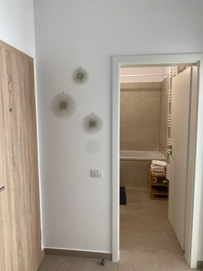 Apartamento Deea H24 Rîşnov Exterior foto